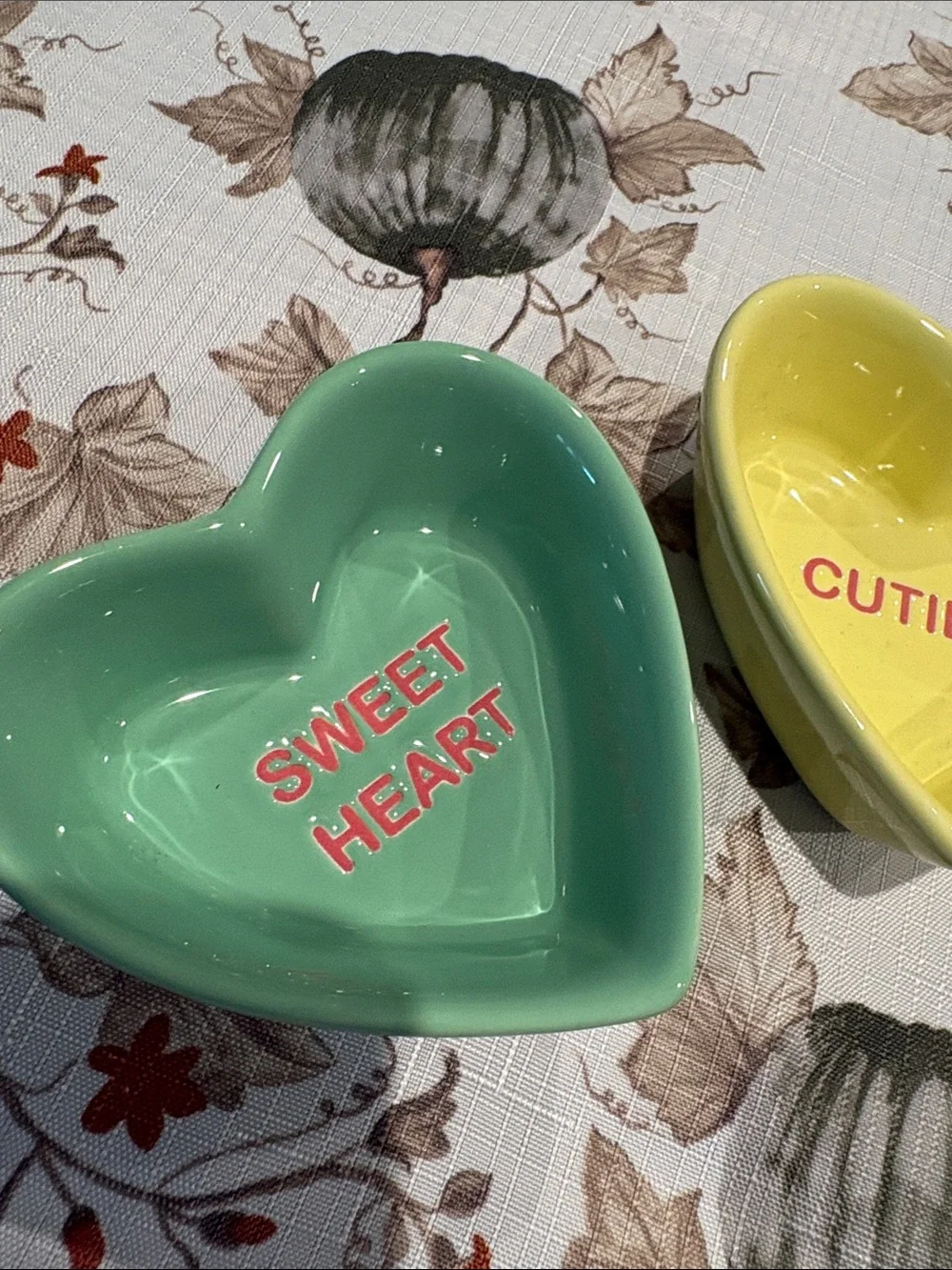 NWT Kirkland’s Conversation heart bowls